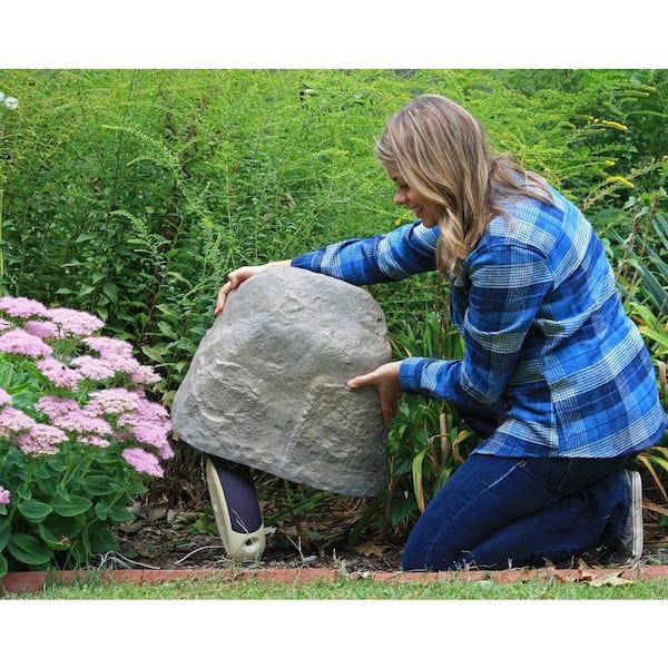 Medium Resin Landscape Rock in Deluxe Natural Textured Finish