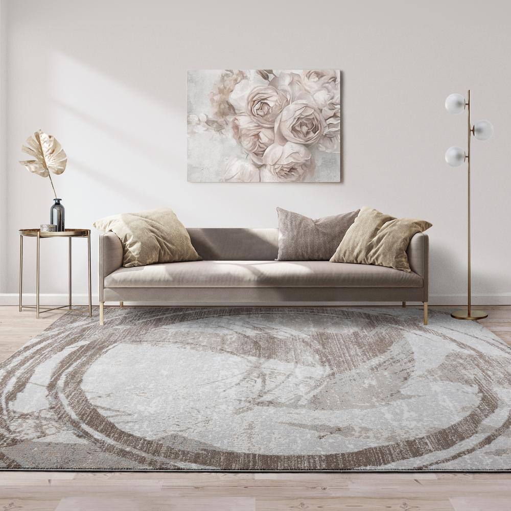 Gray and Beige Abstract Tufted Synthetic 6' x 9' Area Rug