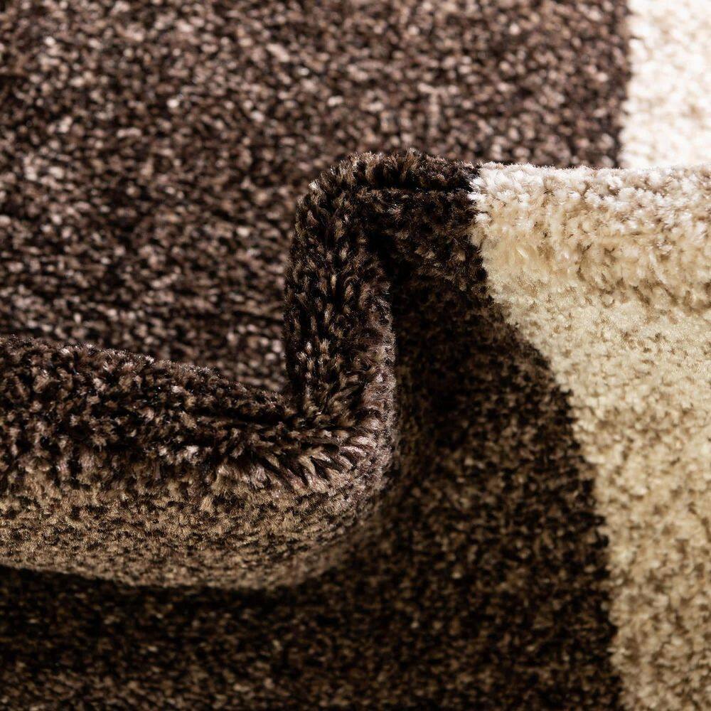 Brown/Ivory Tufted Easy-Care Synthetic Area Rug 6' x 9'