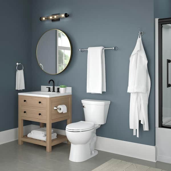 https://images.thdstatic.com/productImages/c2577e3d-b8cc-4c45-ba8e-ed31cd3ce178/svn/polished-chrome-delta-toilet-paper-holders-esa50-pc-66_600.jpg