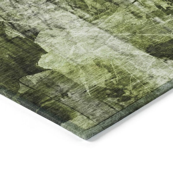 Chantille ACN560 Green 2 ft. 3 in. x 7 ft. 6 in. Machine Washable Indoor/Outdoor Geometric Runner Rug