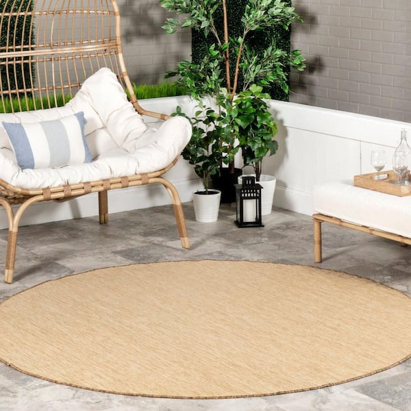 Dorinda Hazy Solid Brown 8 ft. Outdoor Area Rug