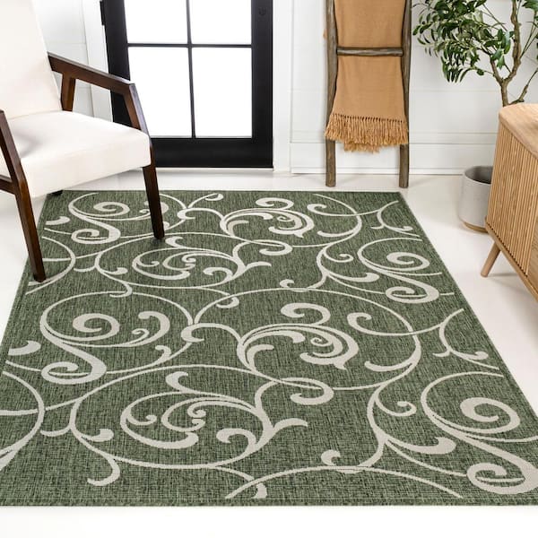 4' X 6' Green Damask Indoor Outdoor Area Rug