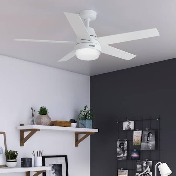 Hunter 52 in. Aerodyne Wi-Fi Fresh White Smart Ceiling Fan with LED Light Kit and Handheld Remote