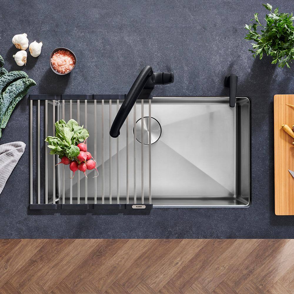 Quatrus 32" Stainless Steel Single Bowl Undermount Kitchen Sink