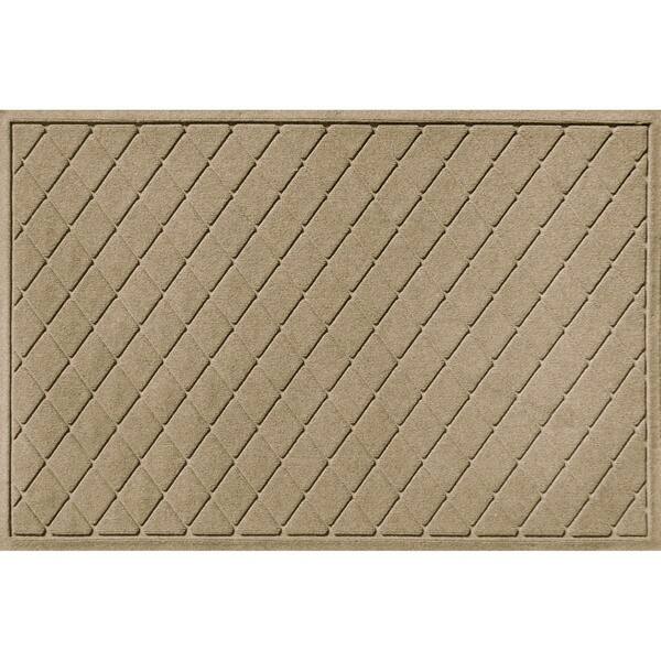 Waterhog Argyle Medium Gray 23 in. x 35 in. Pet Polyester Indoor Outdoor Door Mat