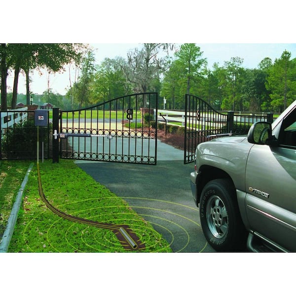 50 Ft. Driveway Vehicle Sensor (FM138) for Mighty Mule Automatic Gate Opener Black - 1