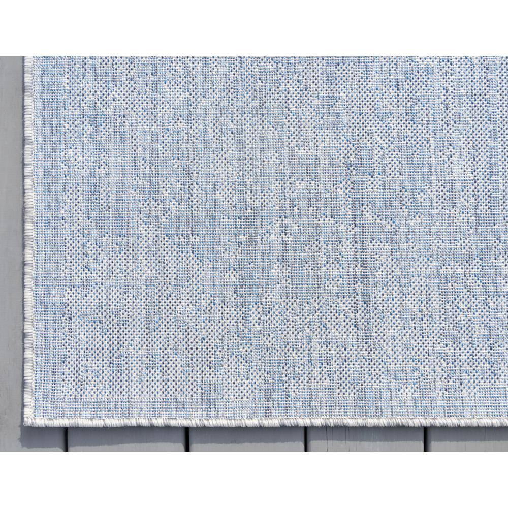 Classic Blue Rectangular Easy-Care Outdoor Rug, 4' x 6'