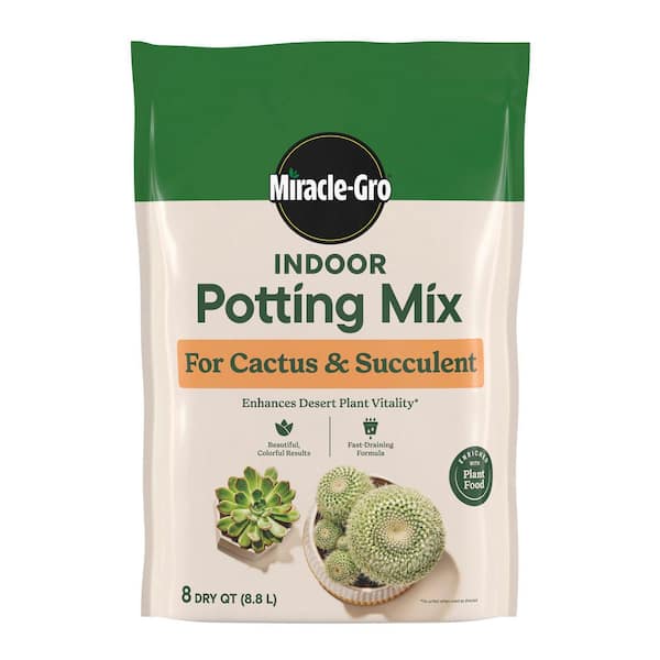 Indoor Potting Mix for Cactus and Succulent 8 qt. Fast-Draining Cactus and Succulent Potting Soil with Plant Food