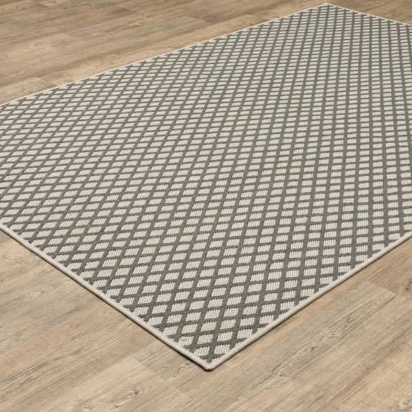 Beige 10 ft. x 13 ft. Loomed Geometric Polypropylene Rectangle Indoor/Outdoor Area Rug