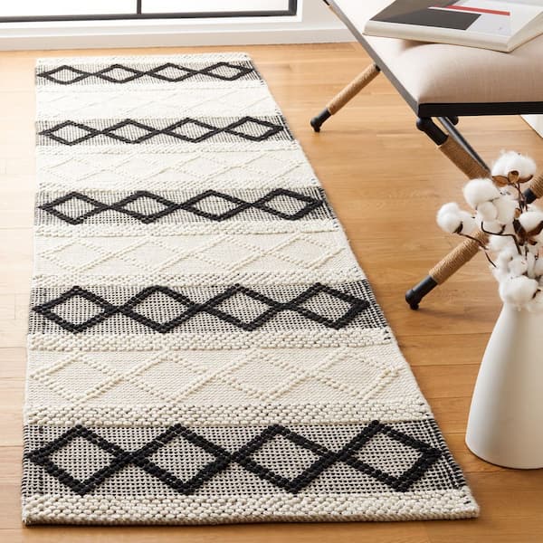 Natura 2 ft. x 9 ft. Ivory/Black Striped Multi-Diamond Runner Rug