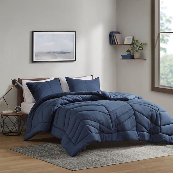 Alden Navy Microfiber Twin/Twin XL Comforter Set