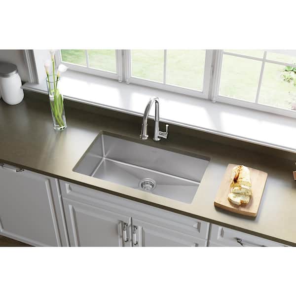 Crosstown 32 in. Undermount Single Bowl 18-Gauge Stainless Steel Kitchen Sink w/ Accessories