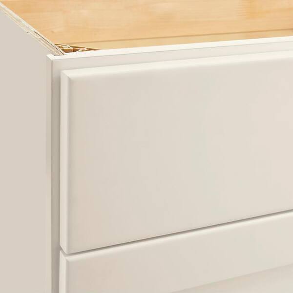 Hampton Bay Avondale 24 in. W x 24 in. D x 34.5 in. H Ready