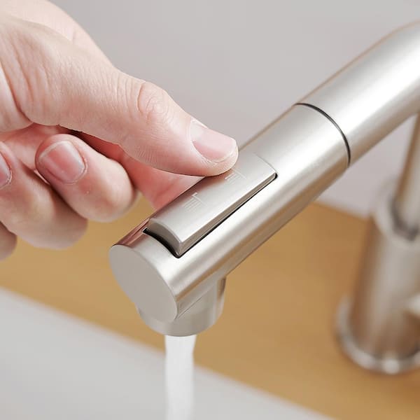 Single Handle Pull Out Sprayer Stainless Steel Kitchen Faucet in Brushed Nickel