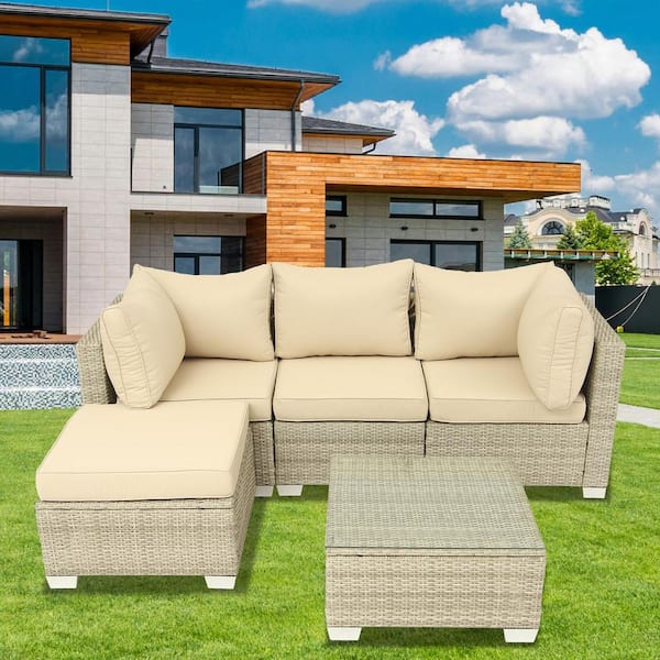 Zeus & Ruta 5-Piece Gray White Wicker Patio Outdoor Sectional Sofa Set with Field gray Cushions and 1 Coffee Table