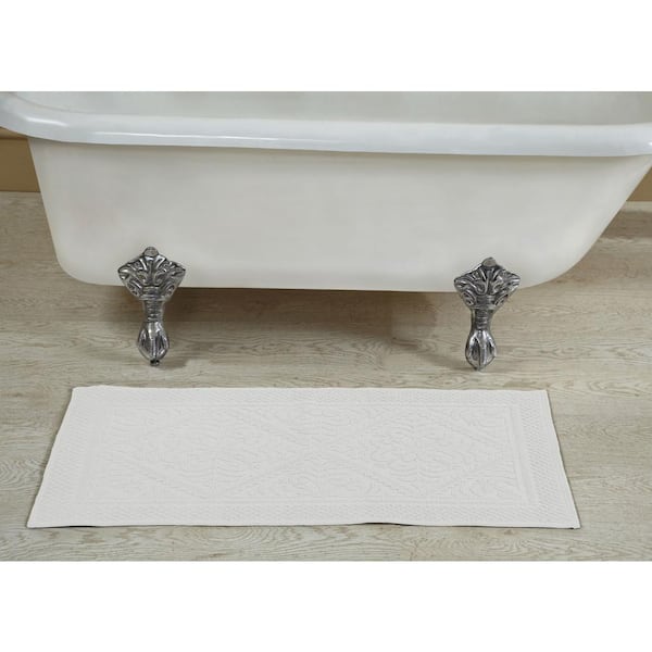 Better Trends Provence Collection White 21 in. x 34 in. 100% Cotton Bath Rug