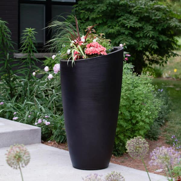 Modesto 42 in. Round Black Polyethylene Planter