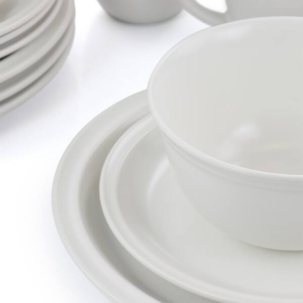 https://images.thdstatic.com/productImages/c2e7f886-722f-4a81-a145-95a351dcddd9/svn/white-gibson-home-dinnerware-sets-985115912m-44_600.jpg