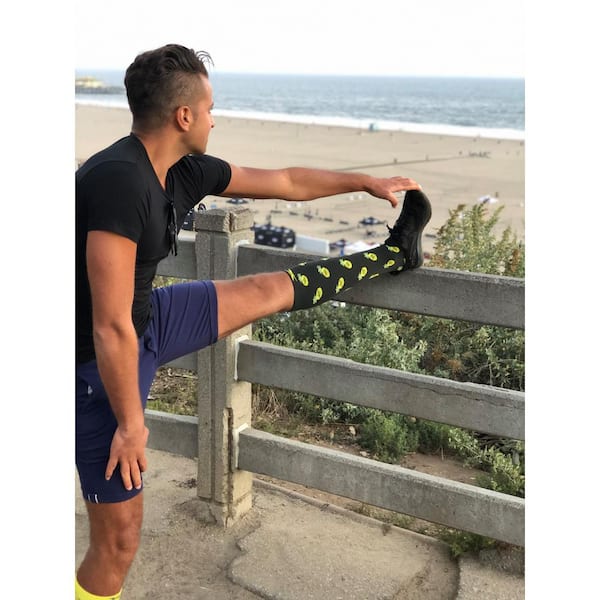 The Right Way to Wear Compression Socks – Extreme Fit