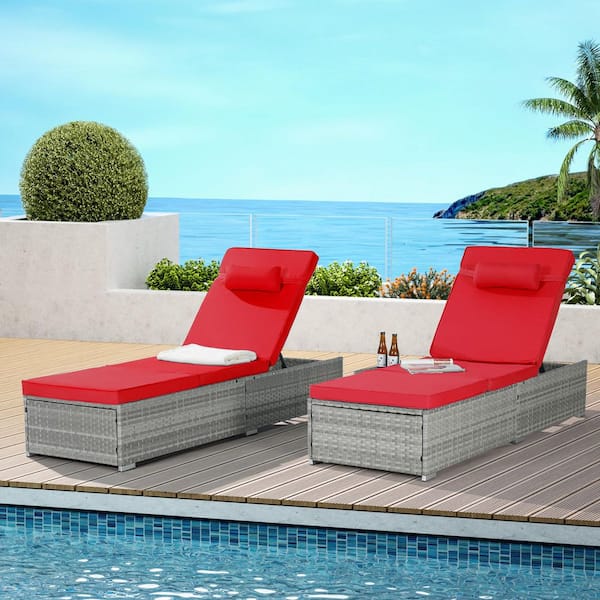 Sudzendf 2-Piece Gray Wicker Outdoor Chaise Lounge with Red Cushions