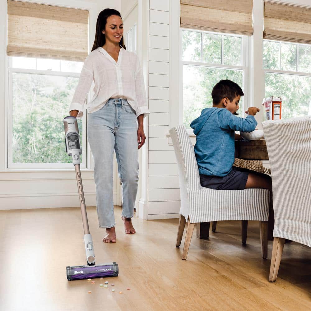 Shark White Cordless Stick Vacuum with HEPA Filter for Pets