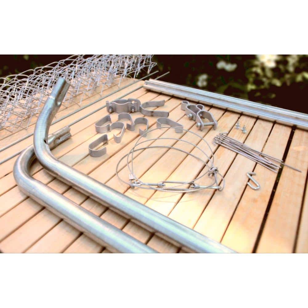 https://images.thdstatic.com/productImages/c329c2a5-52c2-47bb-a7cb-bdd950e89bf1/svn/everbilt-chain-link-fence-gates-3283adj48eb-31_1000.jpg