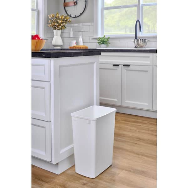 Rev-A-Shelf Polymer Replacement 32qt Waste/Trash Container for Rev-A-Shelf Pullouts
