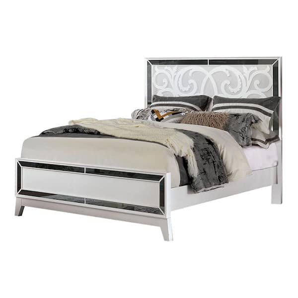 Lamego Silver Queen Bed