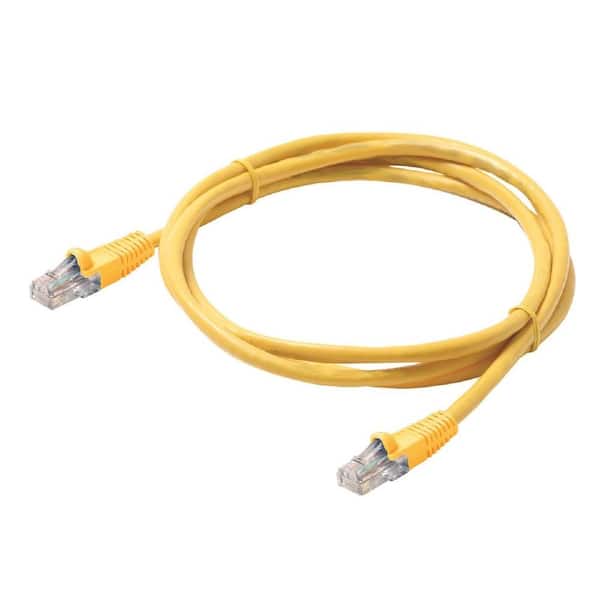 Steren 3 ft. Molded Cat5E UTP Patch Cord - Yellow