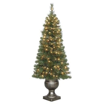 4.5 ft Wesley Long Needle Pine Potted LED Pre-Lit Artificial Christmas Tree with 150 Warm White Mini Lights
