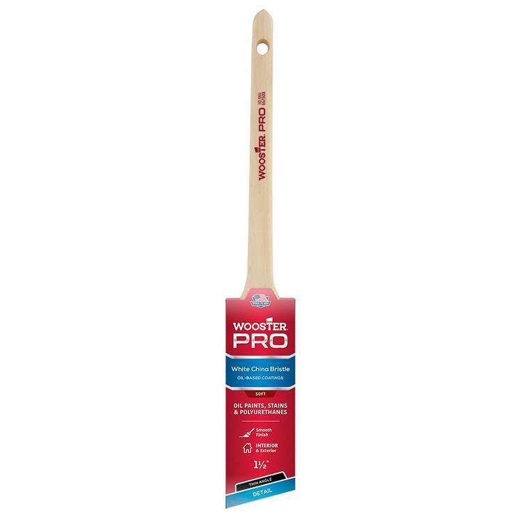 Wooster 1-1/2 in. Pro White China Bristle Thin Angle Sash Brush