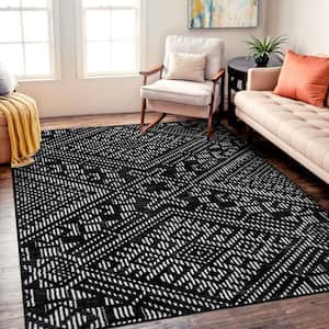 Tribal Pattern Black 5' x 7' Area Rug