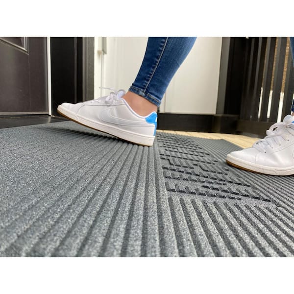  MatEssenz Door Mat Outdoor Entrance 2 Pack, Durable Front  Doormat Indoor Entrance for Shoes Scraper, Low Profile Non-Slip Welcome Mat,  Entryway Rug for Patio, High Traffic Areas, 17x30, Grey : Patio