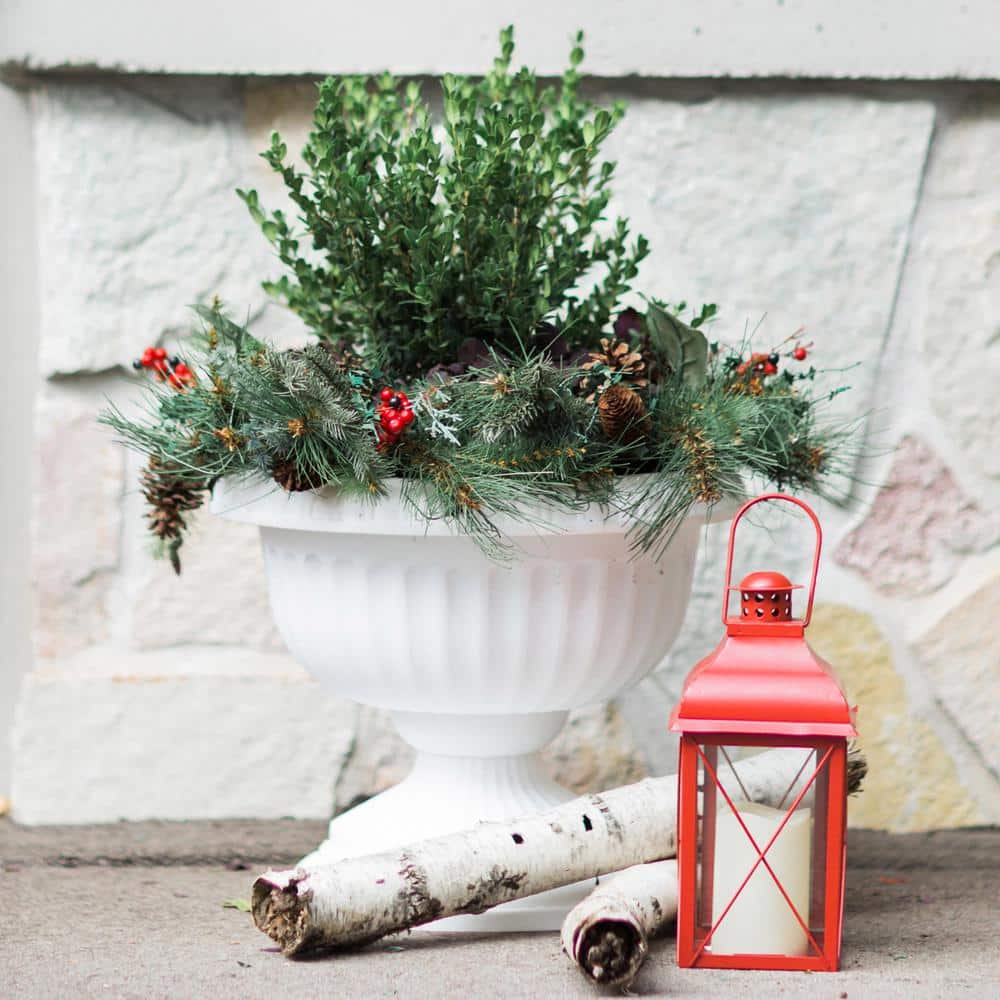 Casper White 18-inch Resin Grecian Urn Planter