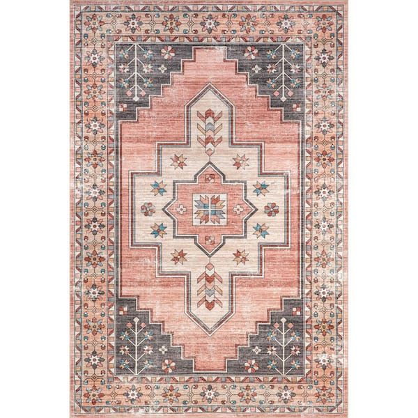 RUGS USA Laurel Medallion Machine Washable Blush 4 ft. x 6 ft. Indoor/Outdoor Patio Rug