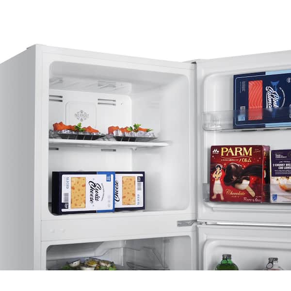 7.0 cu. ft. Frost Free Top Freezer Refrigerator in White