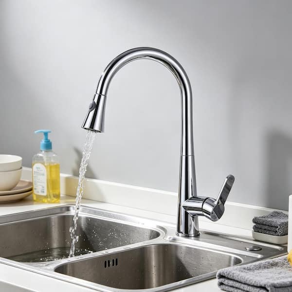 Single Handle Pull Down Sprayer Kitchen Faucet in Chrome with CUPC Certification in Stainless Steel
