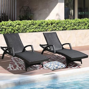 2-Piece Wicker Outdoor Chaise Lounge