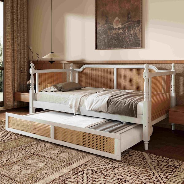 Antique White Twin Daybed with Twin Size Trundle