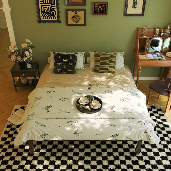 Classic Dark Brown Wooden Queen Platform Bed Frame