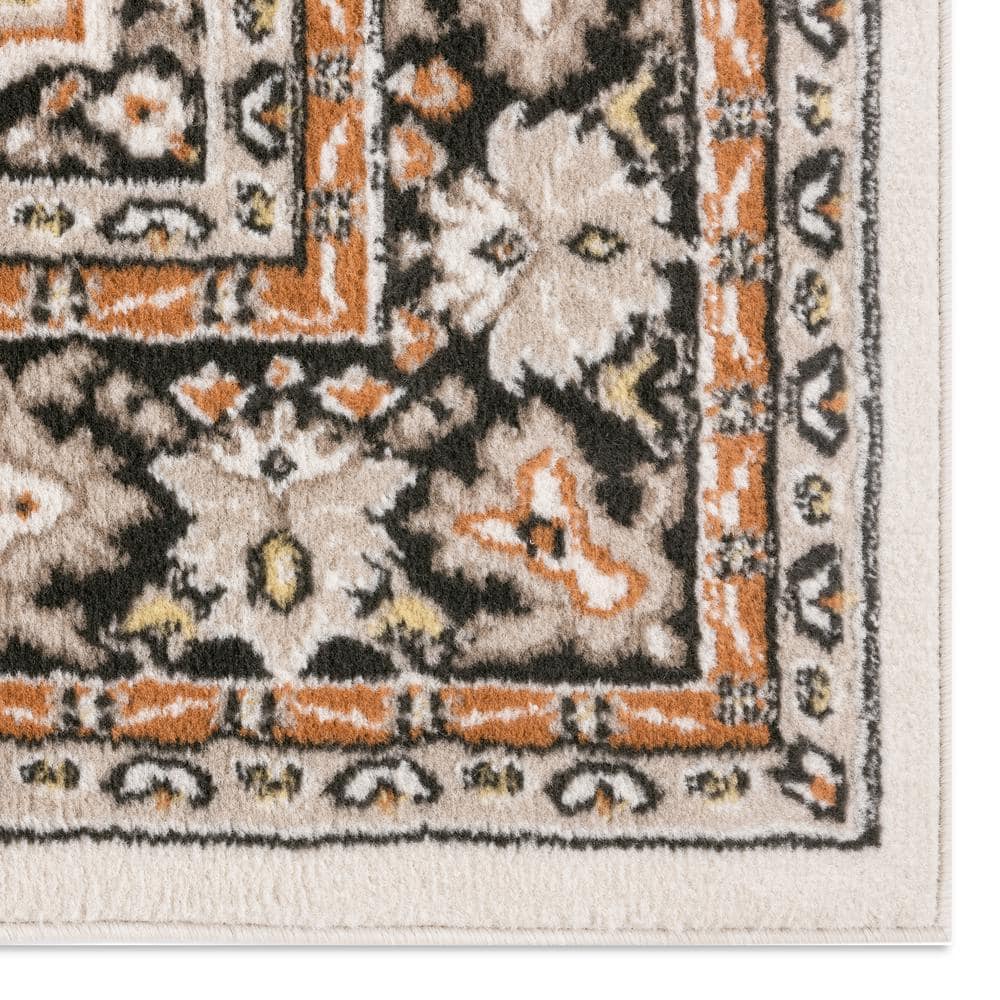 Ivory and Brown Traditional Medallion Area Rug, 5'3" x 7'5"
