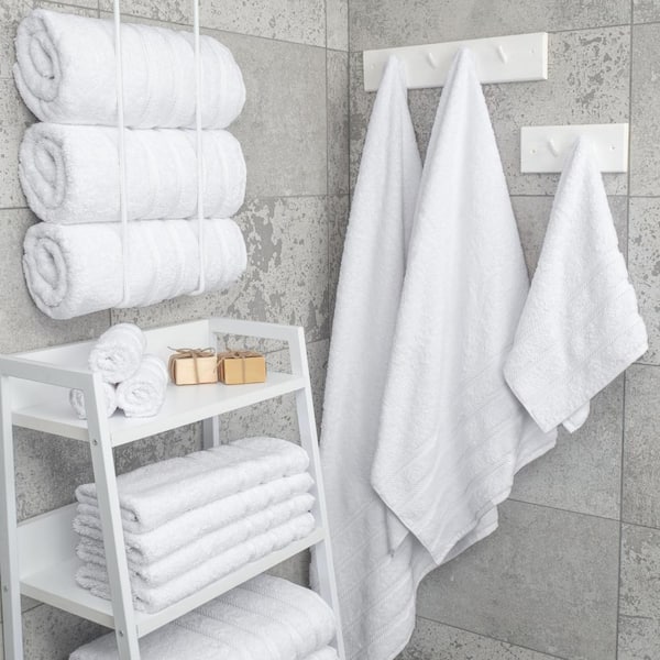 White Seventeen Piece Soft Cotton Bath Towel Set