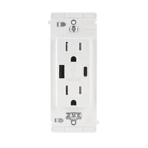 Lever Edge Easy Install 15 Amp Duplex Outlet with 27-Watts USB A + USB C Power Delivery Charger, White (EAC15-BW)