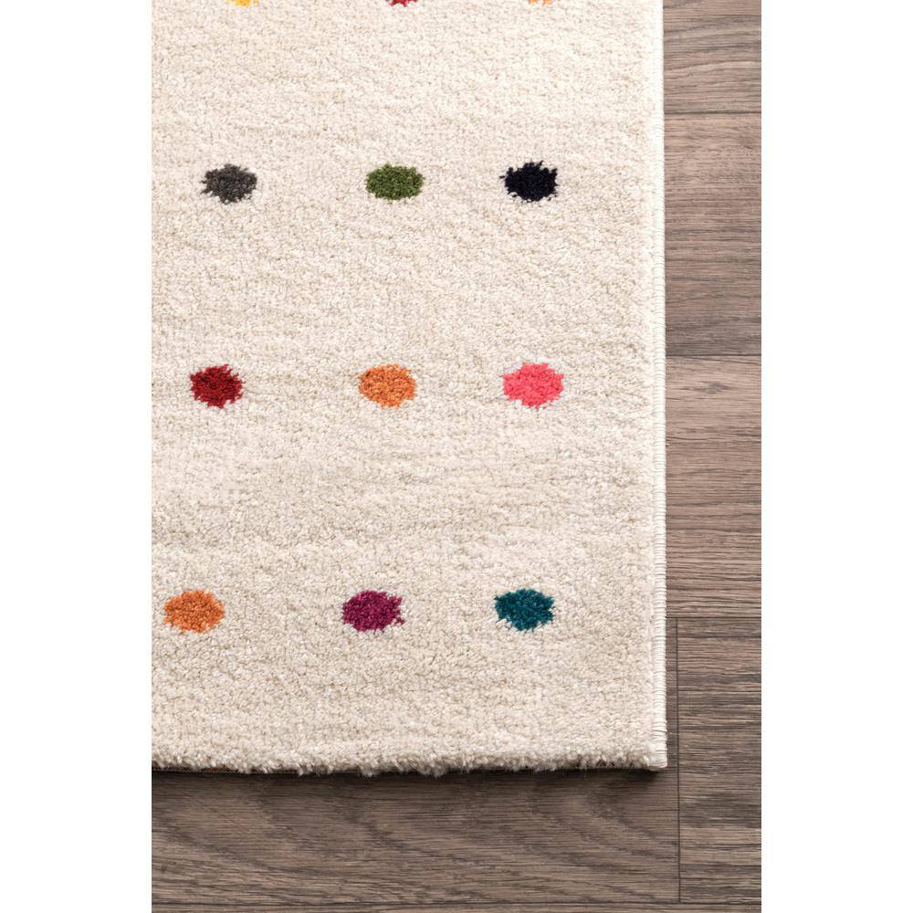 Albina 3' x 5' Multicolor Polka Dot Handmade Rug