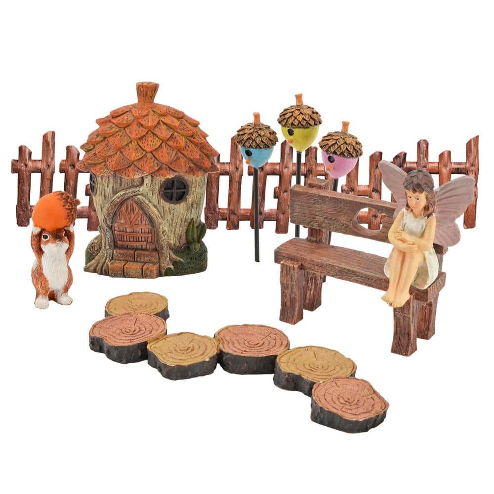 Adoring Acorns 11-Piece Brown Polyresin Fairy Garden Kit