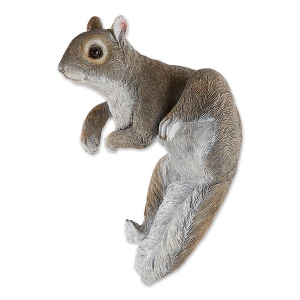 climbing squirrel tree decor