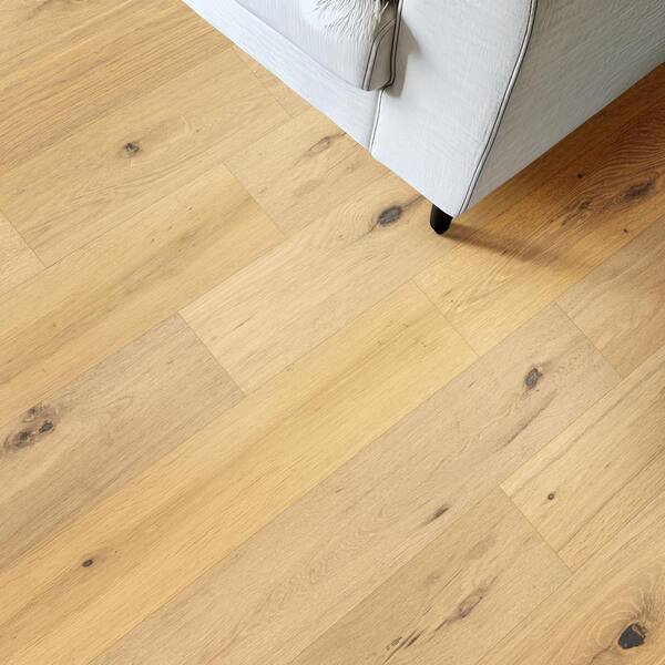 Lifeproof Shenandoah White Oak 1/4 in. T x 7.5 in. W Click Lock Engineered Hardwood Flooring (629.20 sq. ft./pallet)