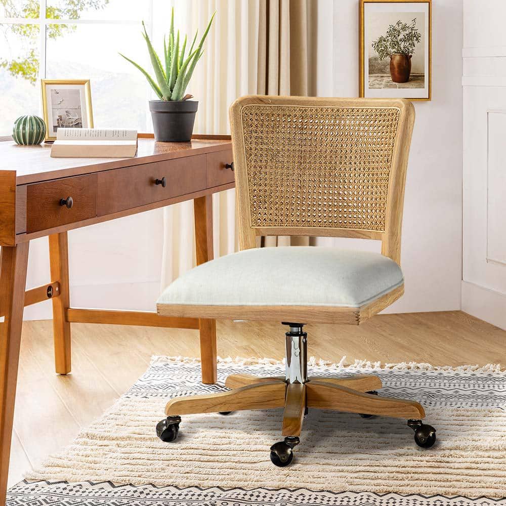 37 Insanely Comfortable Chairs For Small Spaces To Elevate Your Home