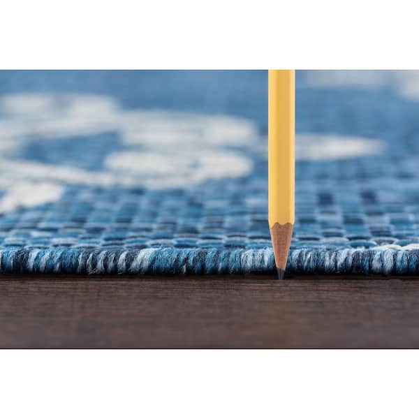 Veranda Geometric Indigo 3 ft. x 8 ft. Indoor/Outdoor Runner Rug